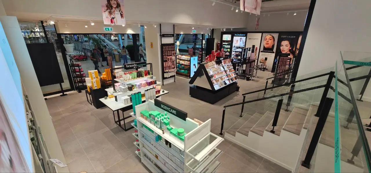 fsl_Douglas Plaza Madeira_depois_02